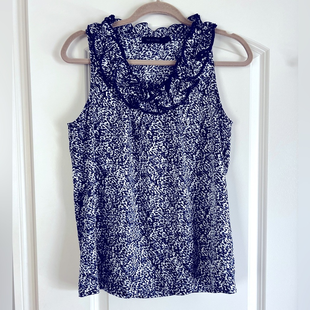 Beautiful, never worn, sleeveless top from the limited